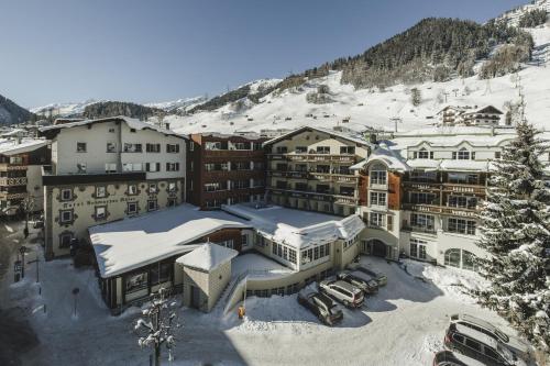 Hotel Schwarzer Adler - Sport & Spa - St. Anton am Arlberg