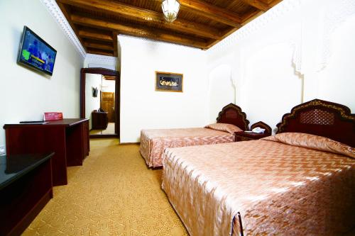 room detail thumbnail 1