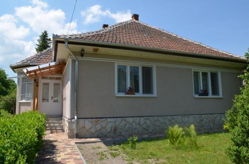 Örömvölgy Vendégház - image 14