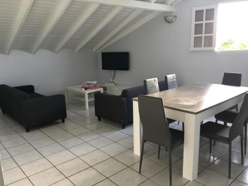 Le Domaine Turquoise in Le Moule
