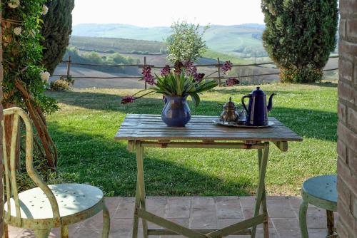 設施, Agriturismo MONSOLE - Montalcino in 聖焦萬尼達索