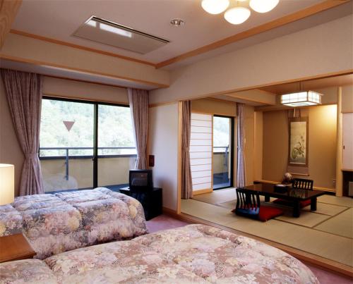 望山亭ことぶき