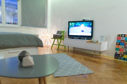Stylish Boutique Apartment - main image