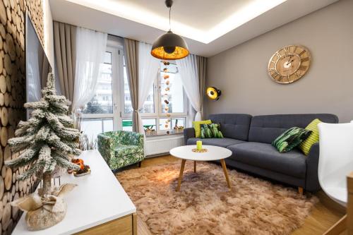 New Wave Apartment Tropical