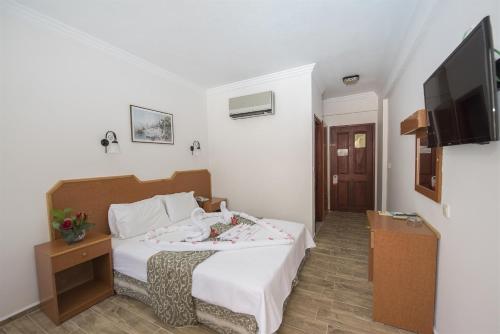 Belcehan Beach - image 6