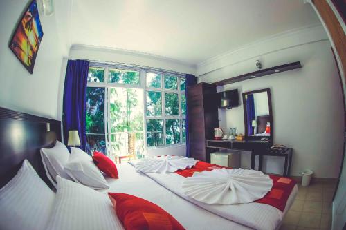 

Sunny Suites Inn