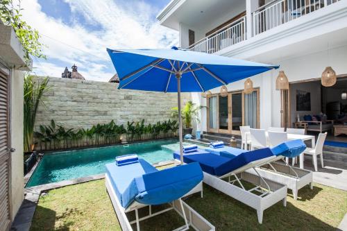 Ambermoon Villas Room Type - Ambermoon Villa 5 - Deluxe Three-Bedroom Pool Villa with Free One Time - Airport Pick Up