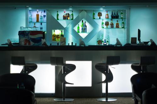 Bar/lounge, Hotel Marina Inn Egmore in Chennai