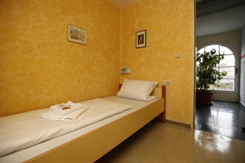 Kolping Hostel Trier im Warsberger Hof in 特里爾城中心