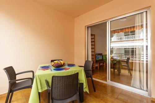  Vivienda Vacacional El Faro, en Puerto Naos in Los Llanos de Aridane