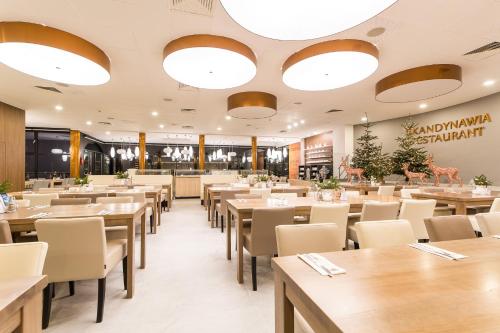 Hotel New Skanpol - image 4