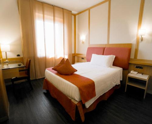 Hilton Garden Inn Rome Colosseum, Rzym (zdjęcie 5)
