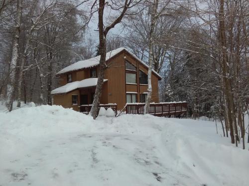 Mountain Retreat image