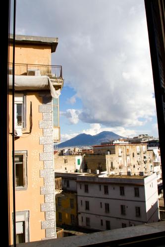 I Sorrisi Di Napoli - main image