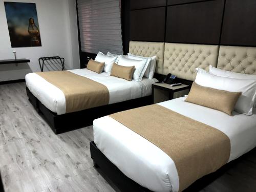 Hotel Golden Tag