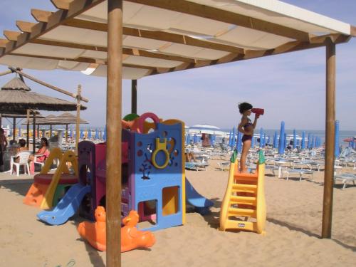 Beach, Hotel Meridiano in Termoli