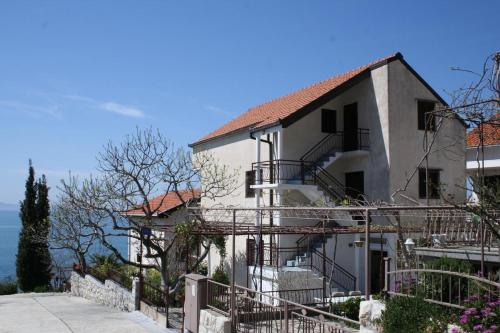 Apartments by the sea Podaca Makarska - 2580