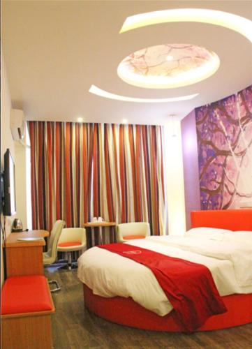 . Thank Inn Chain Hotel Gansu Pingliang Kongtong District South Gate Crossroad