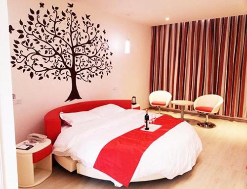 . Thank Inn Chain Hotel Sichuan Suining Mingyue Road