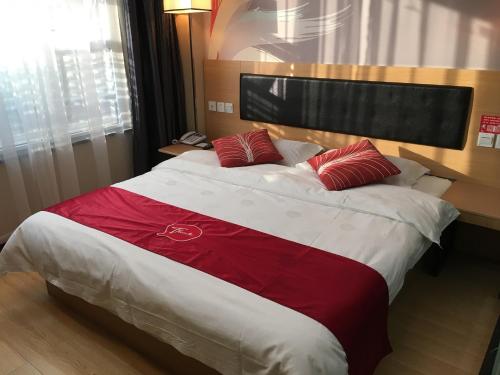 . Thank Inn Chain Hotel Sichuan Dazhou Tongchuan Dis. Railway Station