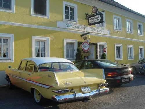 Hotel - Landgasthof Winklehner in Sankt Pantaleon-Erla, Österreich