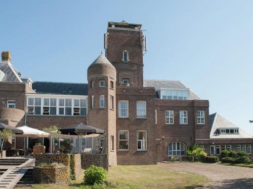  Modern Apartment in Bergen aan Zee with Beach Near, Pension in Bergen aan Zee