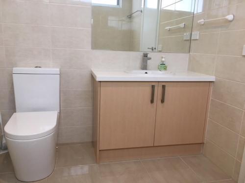 B2 Brand new home photo