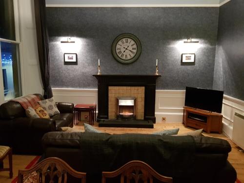 Albert Street Apartment