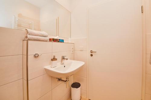 Wein-Quartier Leo Pazen - Accommodation - Zeltingen-Rachtig