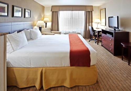 Holiday Inn Express Hotel & Suites Vancouver Mall-Portland Area, an IHG Hotel