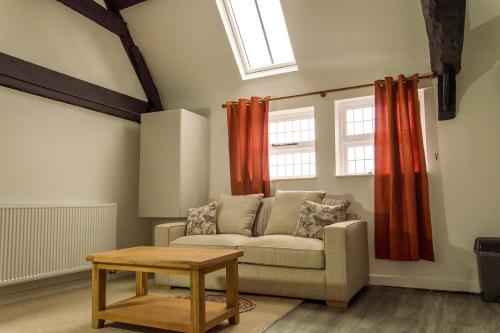 The Three Gables - image 4