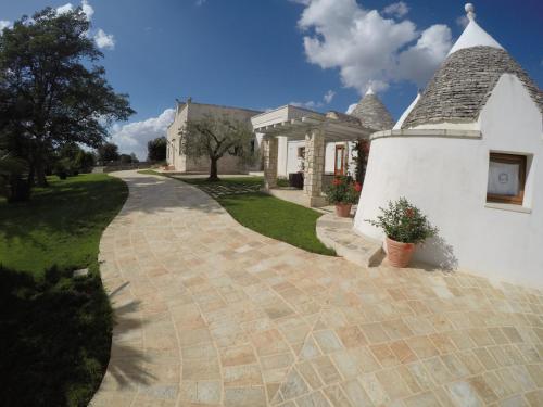 Masseria Cappuccini Masseria Cappuccini is a popular choice amongst travelers in Ostuni, whether exploring or just passing through. The property offers a high standard of service and amenities to suit the individual need