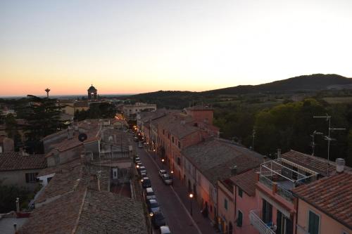 View, Attico Panoramico in dimora storica in Canino