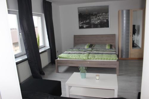 Gut gelegenes Appartment mit Wifi, Parkplatz, Wama, Trockner usw.