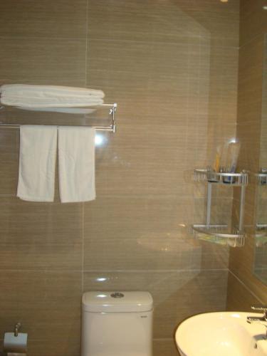 Qingdao Aegean Regalia Vacation Hotel