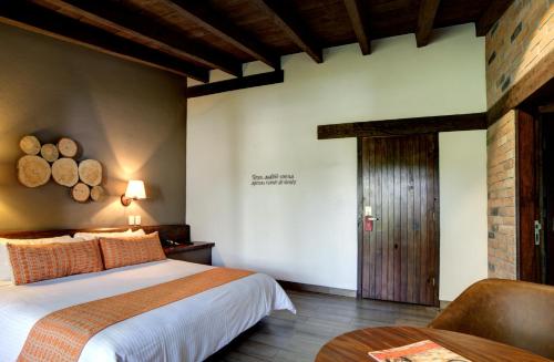 Hotel Avandaro Golf And Spa Room Type - Superior King Room