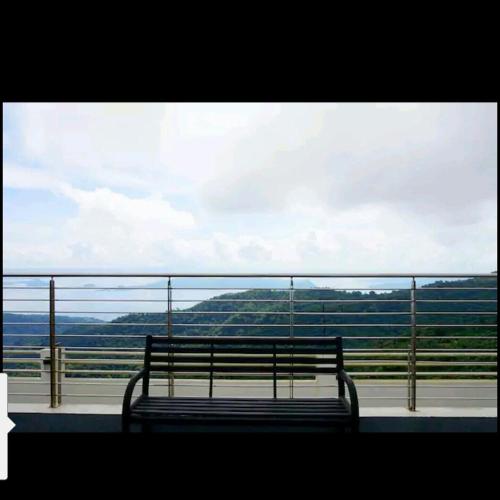 Cozy and Home Vacation Pad