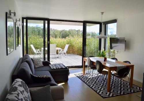 Härmati puhkemaja- Riverside Holiday Home