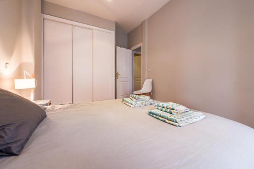 For You Rentals Nuevos Ministerios apartment TEMPORAL MPA14