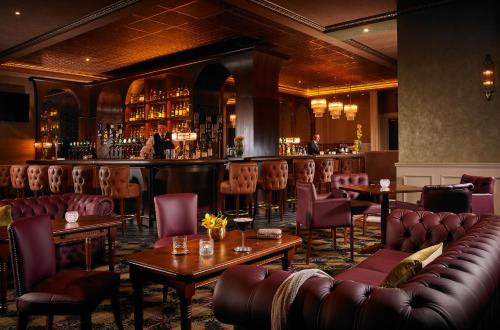 The Rose Hotel - image 5