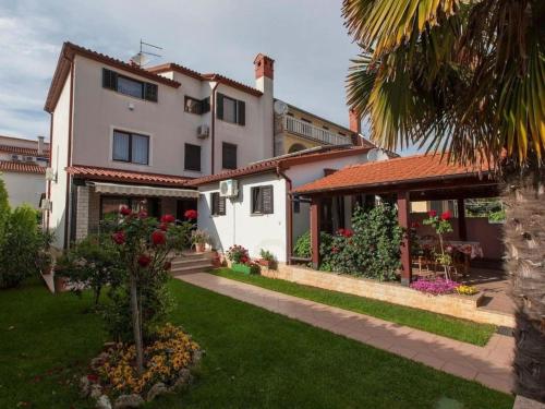  Apartments Grozdanić in Fažana