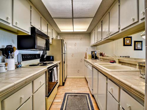 440 West Condos 308S - image 8