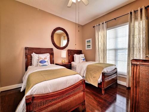 Bay Harbor 302 - image 2