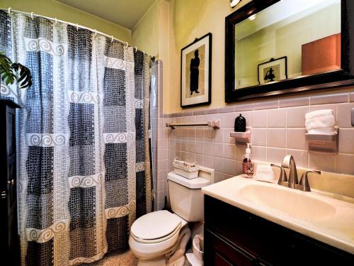 Two-Bedroom Villa #729 - image 6