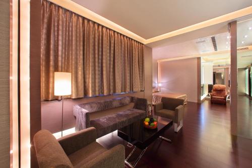 Spring Hotel Spring Hotel