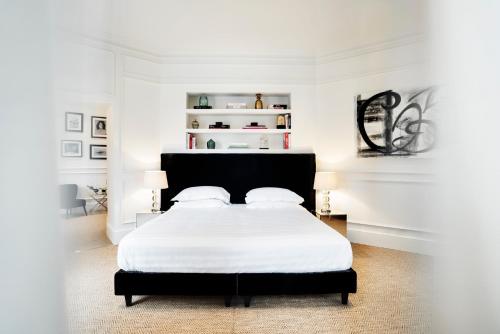 The Shire Hotel - image 11