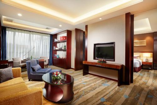 Beijing Hotel Minsk Beijing Hotel Minsk is a popular choice amongst travelers in Minsk, whether exploring or just passing through. The property features a wide range of facilities to make your stay a pleasant experience.