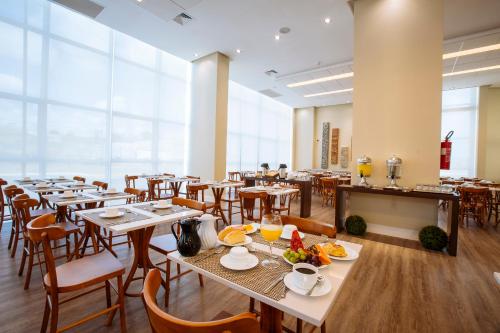 อาหารและเครื่องดื่ม, Intercity Suape Costa Dourada in กาโบซานโตอาโกสทิงโญ