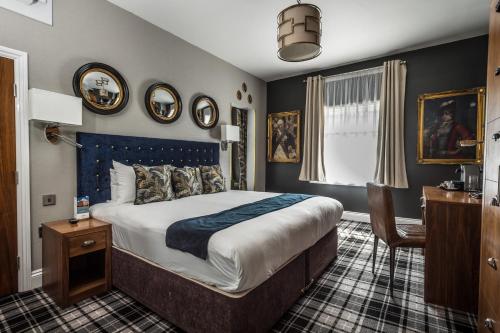 room detail thumbnail 0