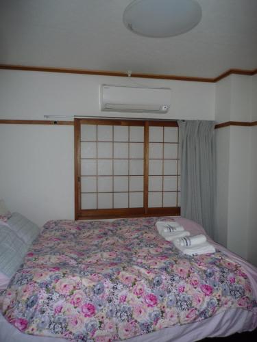 Osaka Kuma House Room Type - Economy Double Room